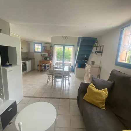 Maison Pour 4 Personnes 4ham15 سانت ماري لا مير